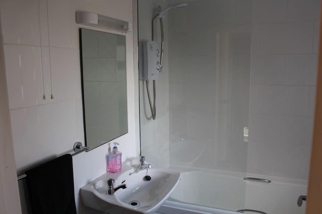 4 Bedroom Traditional Irish Farm House Killybegs Ντόνεγκαλ Εξωτερικό φωτογραφία