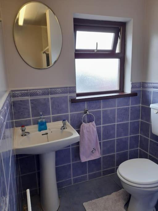 4 Bedroom Traditional Irish Farm House Killybegs Ντόνεγκαλ Εξωτερικό φωτογραφία