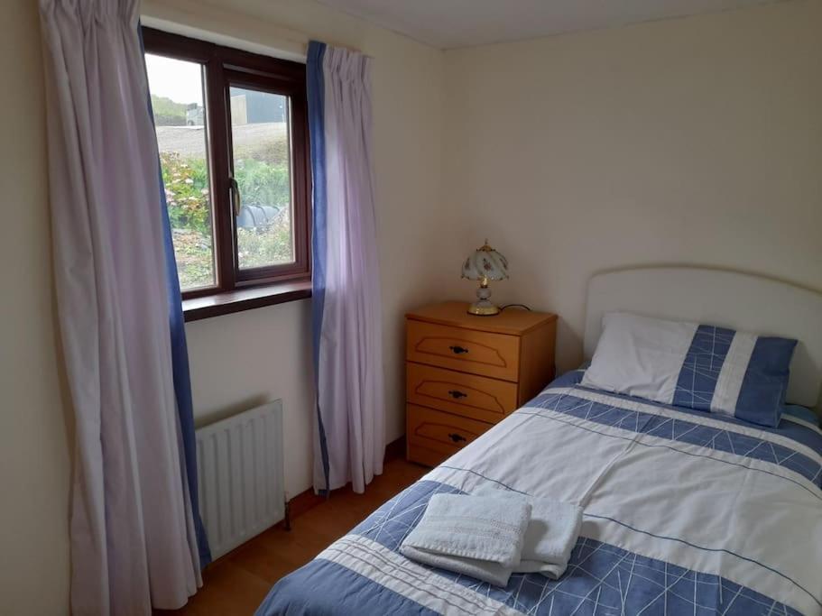 4 Bedroom Traditional Irish Farm House Killybegs Ντόνεγκαλ Εξωτερικό φωτογραφία