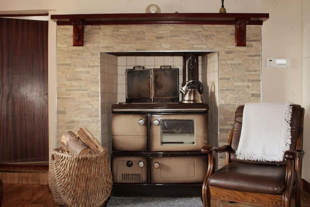 4 Bedroom Traditional Irish Farm House Killybegs Ντόνεγκαλ Εξωτερικό φωτογραφία