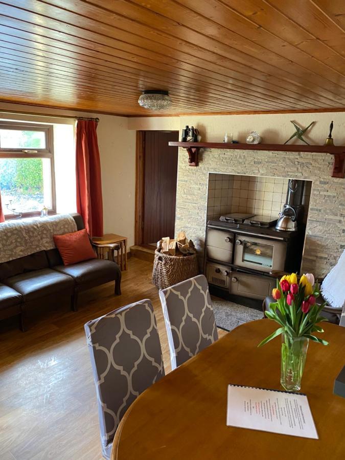 4 Bedroom Traditional Irish Farm House Killybegs Ντόνεγκαλ Εξωτερικό φωτογραφία